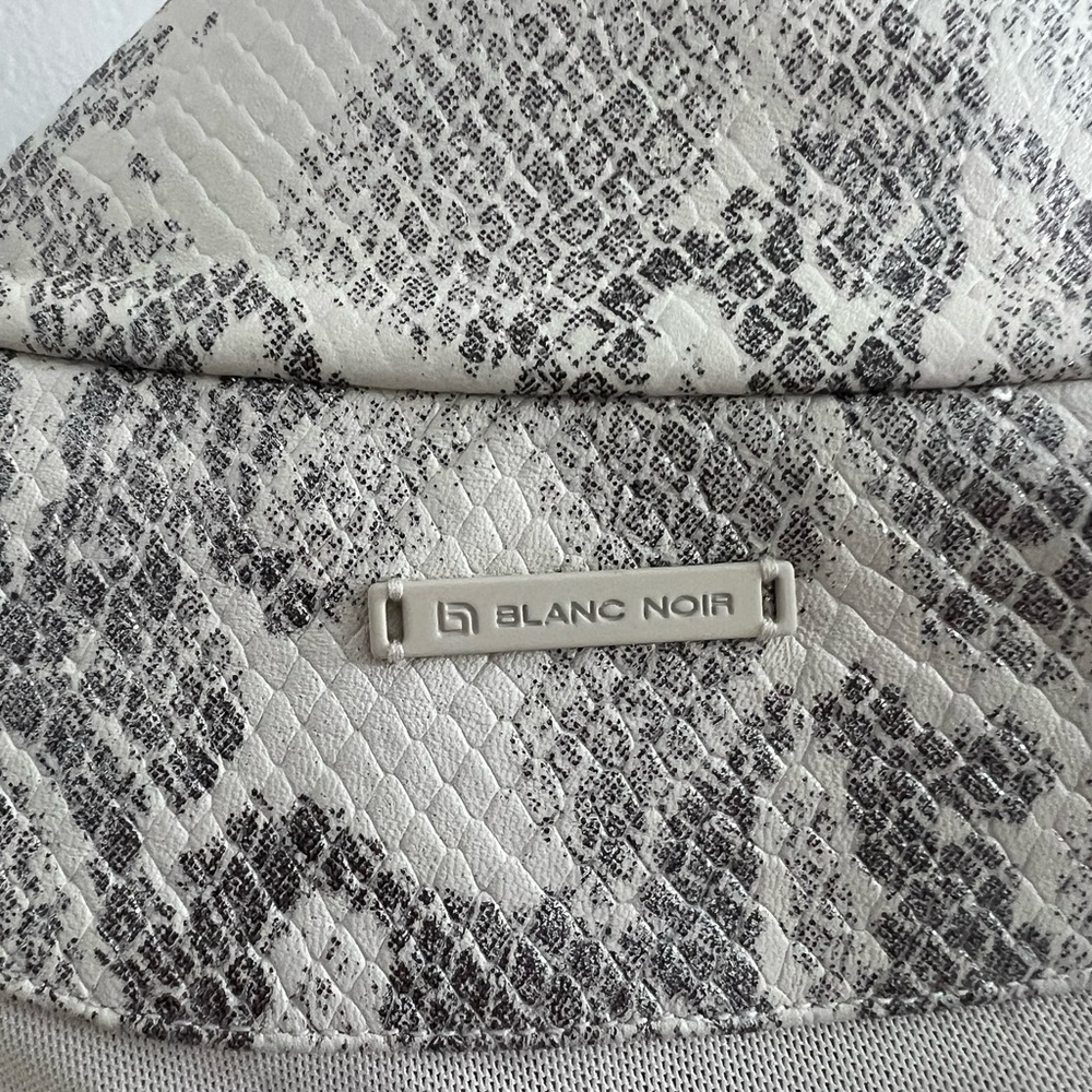 blanc noir Cream & Gray Python-Print Leather Moto… - image 5